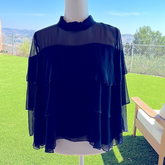 Evereve - Allison Joy Katya Tiered Ruffle Blouse /Top, Medium - Picture 1 of 6